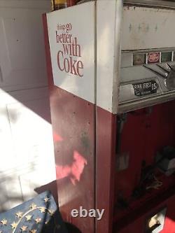 Vintage Vendo Brand V-80 CocaCola Coke Bottle Vending Machine