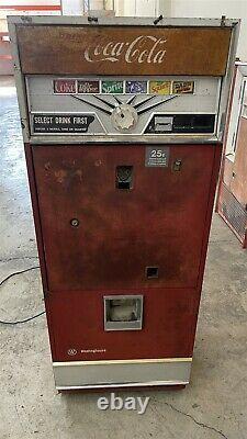 Vintage Vendo Brand V-80 CocaColaCoke Bottle Vending Machine withBottle Return Rak
