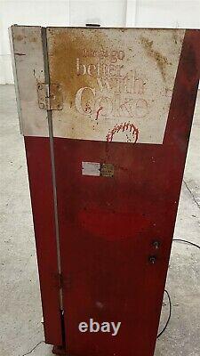 Vintage Vendo Brand V-80 CocaColaCoke Bottle Vending Machine withBottle Return Rak