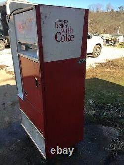 Vintage Vendo Coke Coca Cola Machine Dispenses Bottles Man cave Store