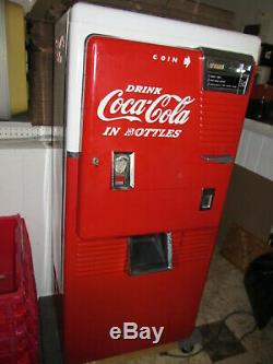 Vintage Westinghouse WC42T 5 cent Nickel Coke Coca Cola Vending Machine