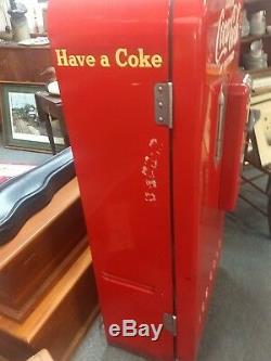 Vintage Working Vendo 39 Antique Coke Machine (1951)