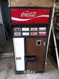 Vintage coca cola 12 oz can dispensing machine