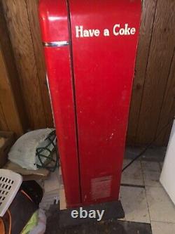 Vintage coca-cola 1950s Vendo 27A Coke Machine Original working condition