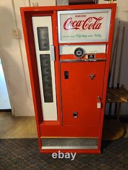 Vintage coca cola vending machine