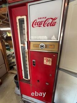 Vintage coca cola vending machine