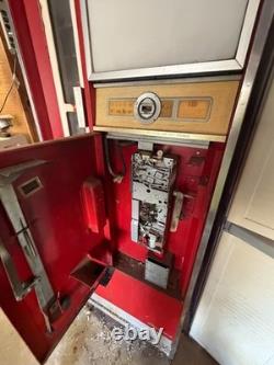 Vintage coca cola vending machine