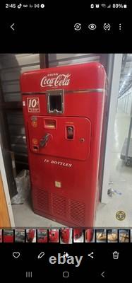 Vintage coca cola vending machine VmC39