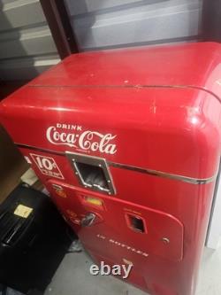 Vintage coca cola vending machine VmC39