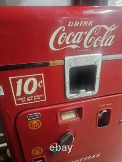 Vintage coca cola vending machine VmC39