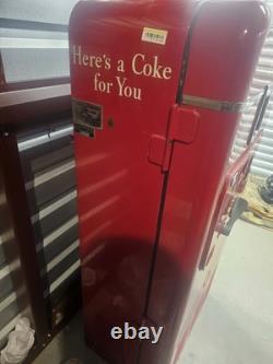 Vintage coca cola vending machine VmC39