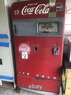 Vintage coke machine