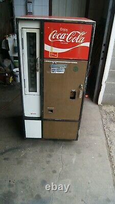 Vintage coke machine- Vendo HA56E