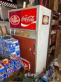 Vintage coke machine coca cola Vendo model V 348 / 198-6 (WORKS) vintage