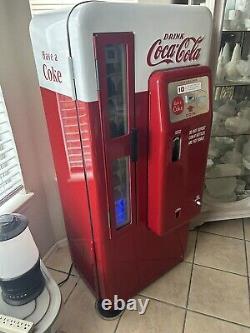 Vintage coke machine for sale Cavalier 72 Refurbished