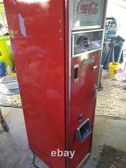 Vintage coke vending machine