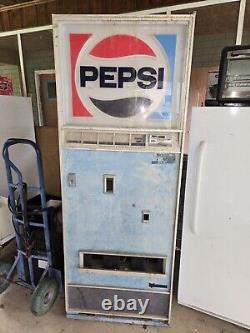 Vintage pepsi machine