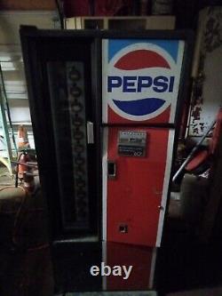 Vintage pepsi soda machine