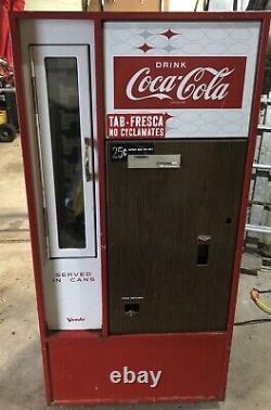 Vtg 1968 Vendo Coca-cola Vending Machine Manufacturer By The Union-tested&works