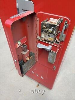 WORKING Vintage Working Cooling Vendo 39 Antique Coke Machine