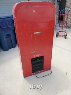 WORKING Vintage Working Cooling Vendo 39 Antique Coke Machine