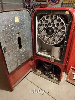 WORKING Vintage Working Cooling Vendo 39 Antique Coke Machine