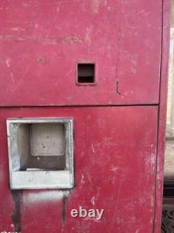 Westinghouse Vintage Coca-Cola Coin-Operated Soda Vending Machine
