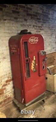 Working 1950s Coca Cola Vendo XH81A