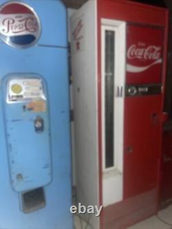 Working COCA COLA CAVALIER 14 SLOT Vending Machine Coke Bottle Vendo Quarters