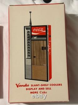 Working Vintage 1970s Coca-Cola Vending Machine Radio Japan Tested with Video