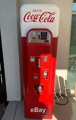 Wurlitzer Replica Vendo 44 Coca Cola Vending Machine