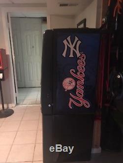 Yankees Skyline soda machine